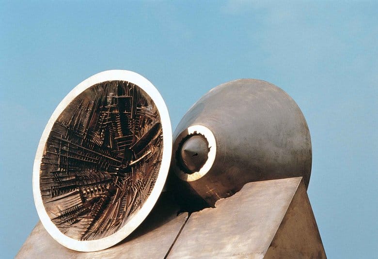 Arnaldo Pomodoro - Il grande ascolto (1967-1968)